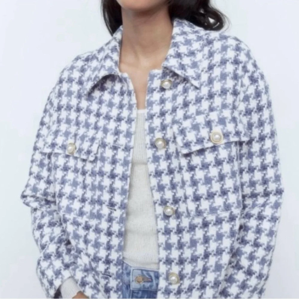 ZARA Houndstooth Tweed Oversized Jacket with Pearlized Buttons (Size XS) - Picture 7 of 11